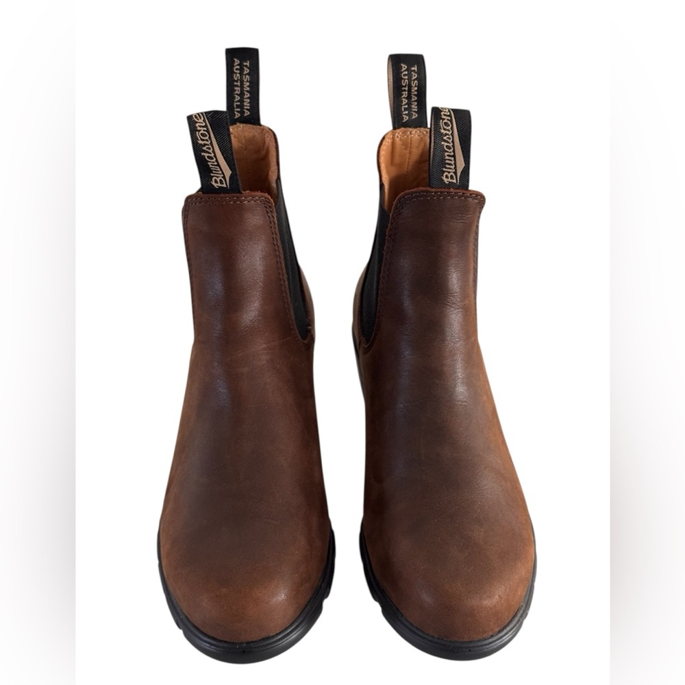 Women's Blundstone Heeled Chelsea Boots Antique Brown Size 10 - Picture 6 of 9